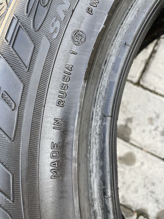 Зимние шины на 215/55 R16