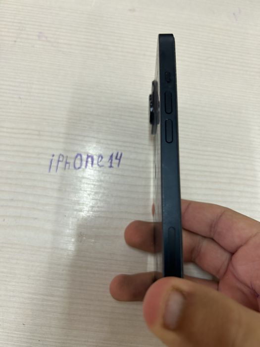 Iphone 14  в хорошем состояние