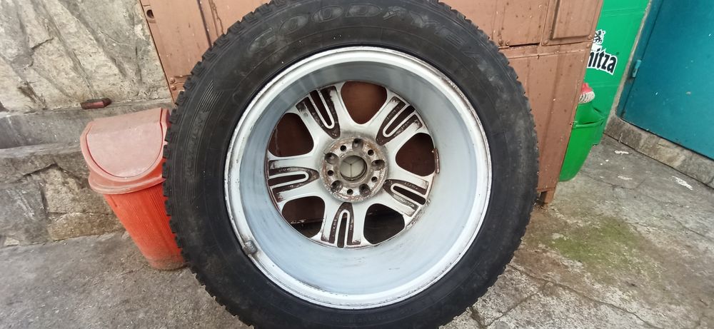 Джанта с гума  за w164