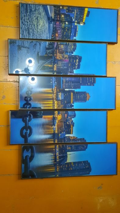 Картина. Ночной город.