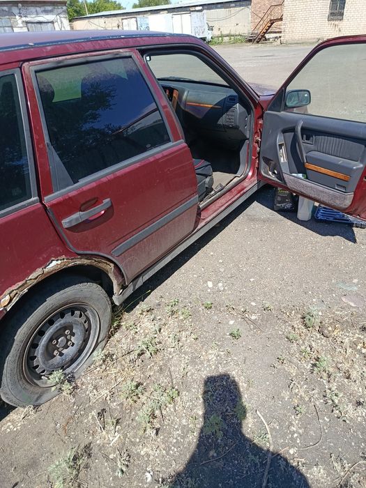 Продаю запчасти вольво 460