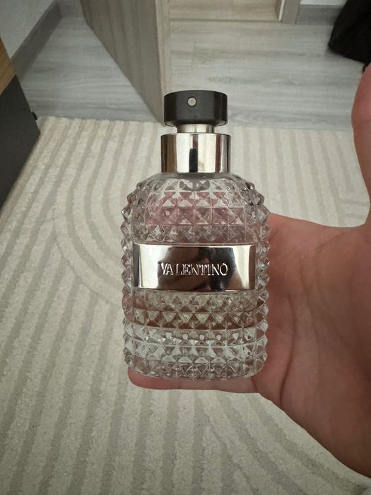 Парфюм valentino