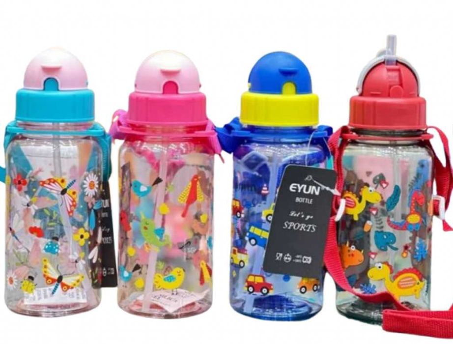 Детска бутилка за вода с уникални дизайни
