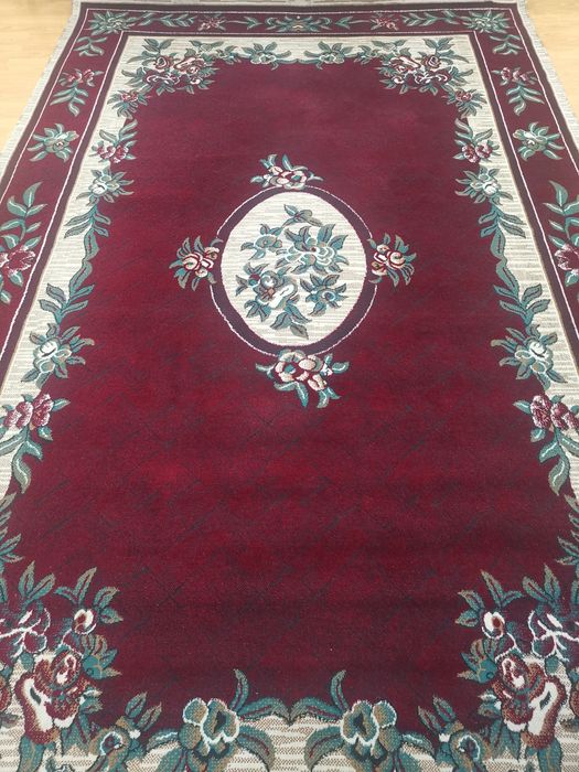 Гилам сотилади, ковер продается