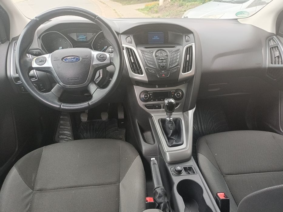 Vând Ford Focus 1.6 tdi