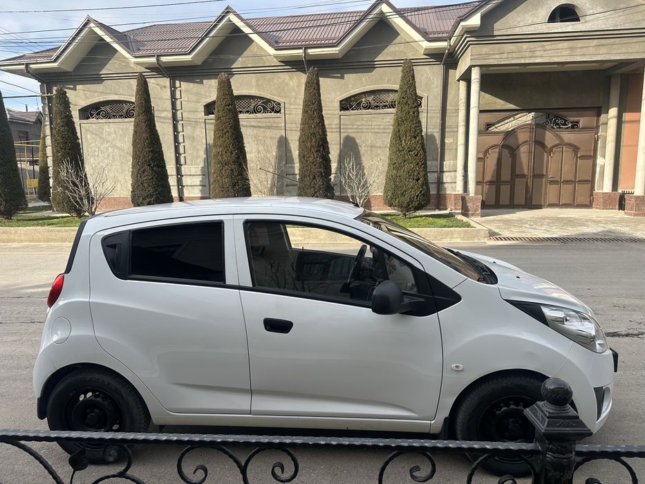 Euro 1 спарк сотилади