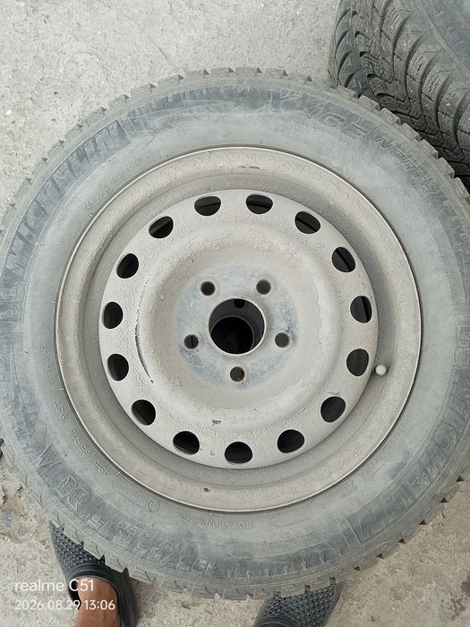 продам резину r15