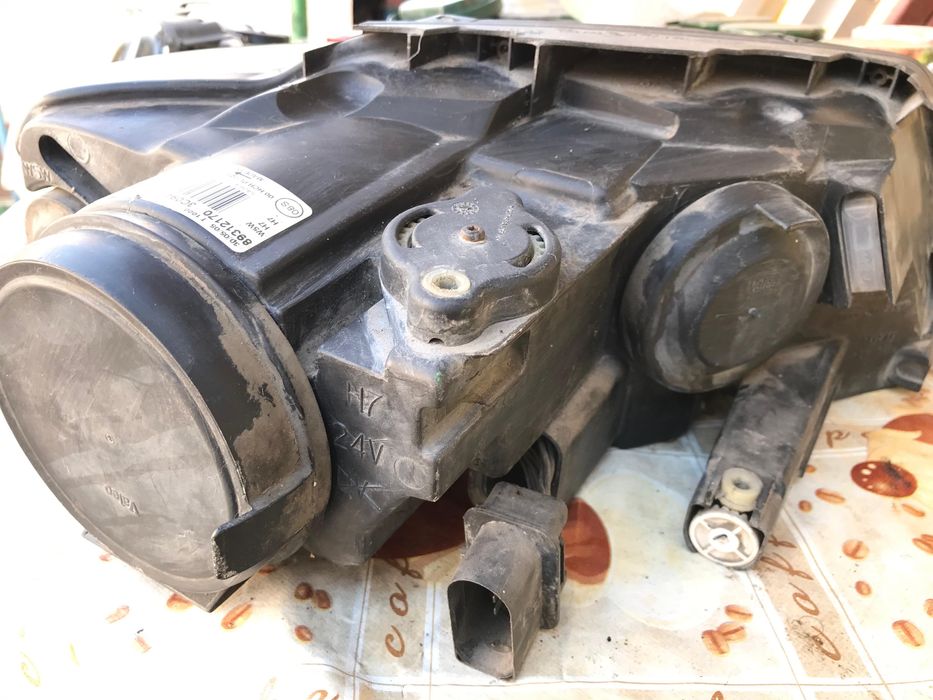 Faruri Volkswagen Passat B6 fabricatie 2006-2010