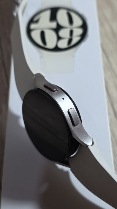 Galaxy watch 6 (40m)