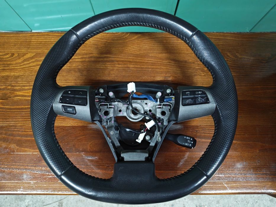 Волан от Тойота рав 4 2010г