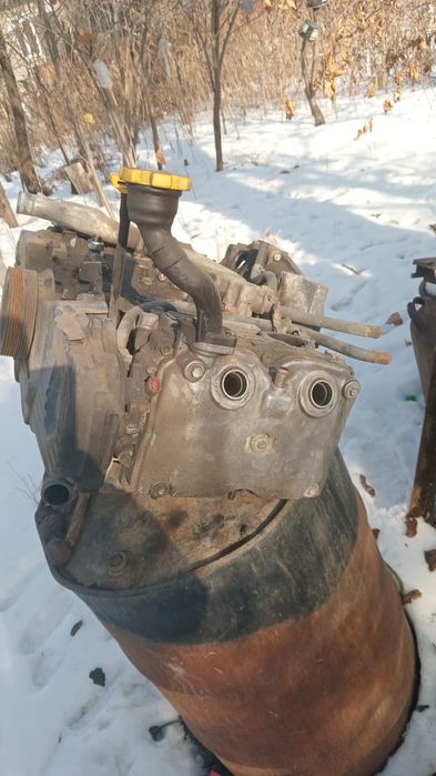 Продам авто двигатель
