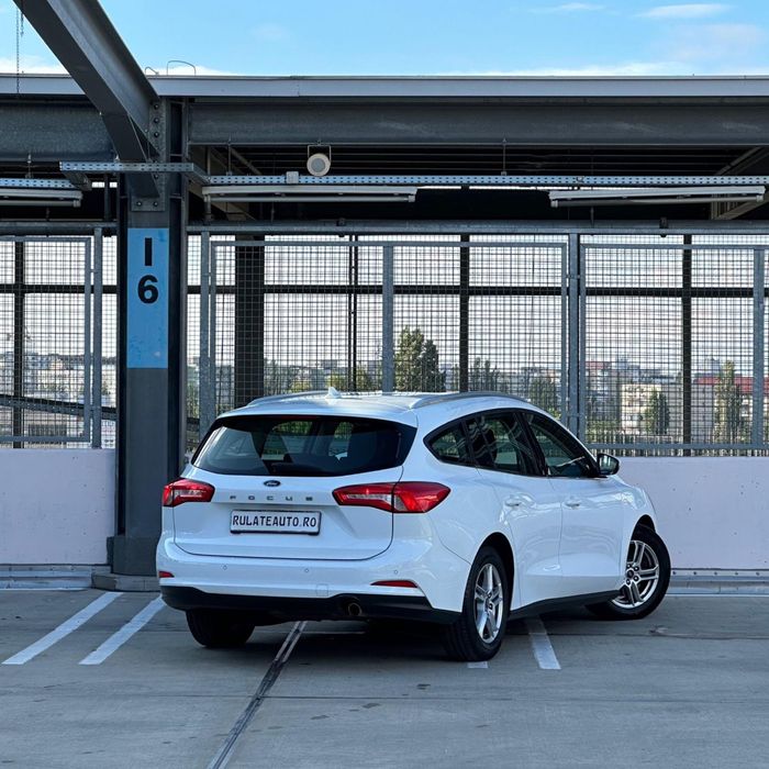 FORD Focus 2018 — imagine 3