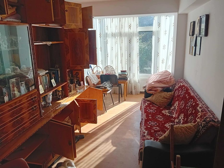 Ap 2 Cam Maratei aproape central 41mp etaj 1 decomandat centrala