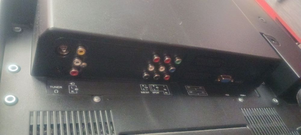 Телевизор Hyundai 26 инча