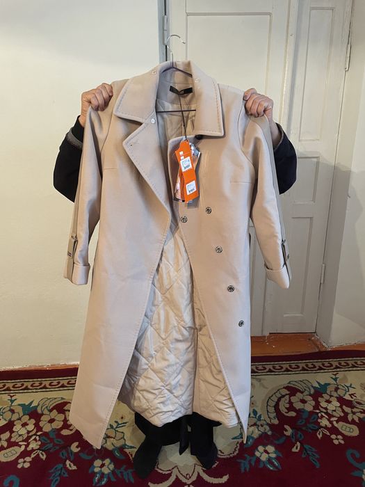 пальто новый