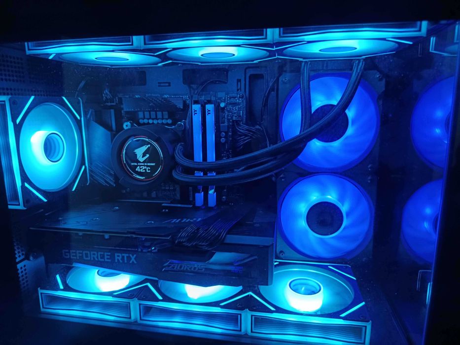 Vand Desktop Gaming Componente Aorus