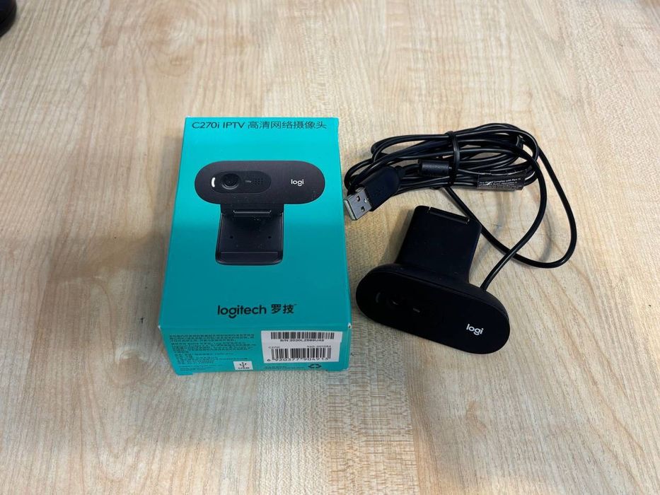 Продаётся web camera Logitech. Оригинал, в отличном состоянии