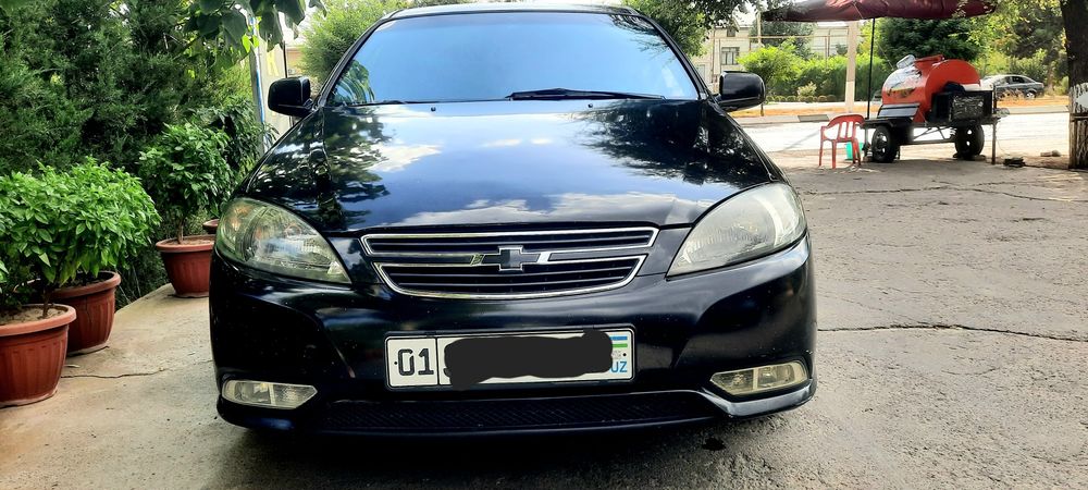 Gentra avtamat sotiladi
