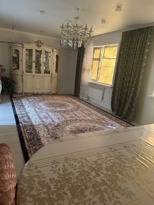 Частный двухэтажный дом