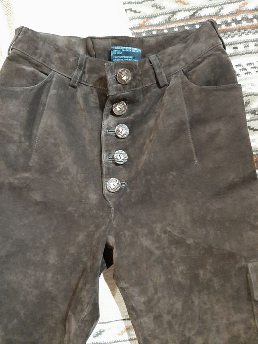 Pantaloni din piele întoarsă mărimea 40