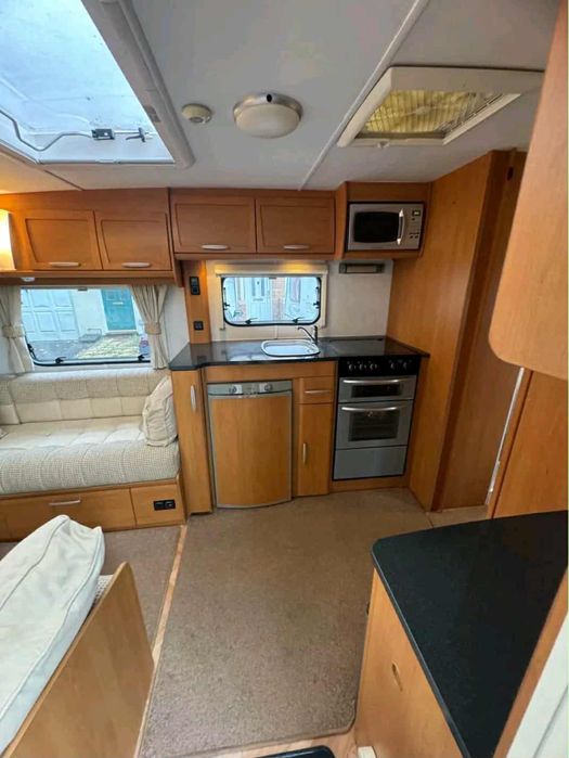 Каравана Lunar Lexon 585Sl КРАЛСКА СПАЛНЯ / МУУВЪР