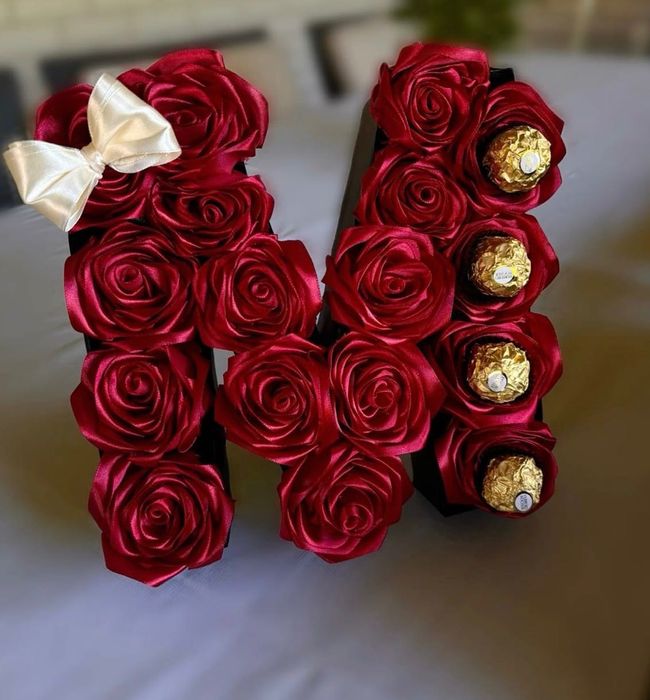 Buchete/ cutii trandafiri săpun