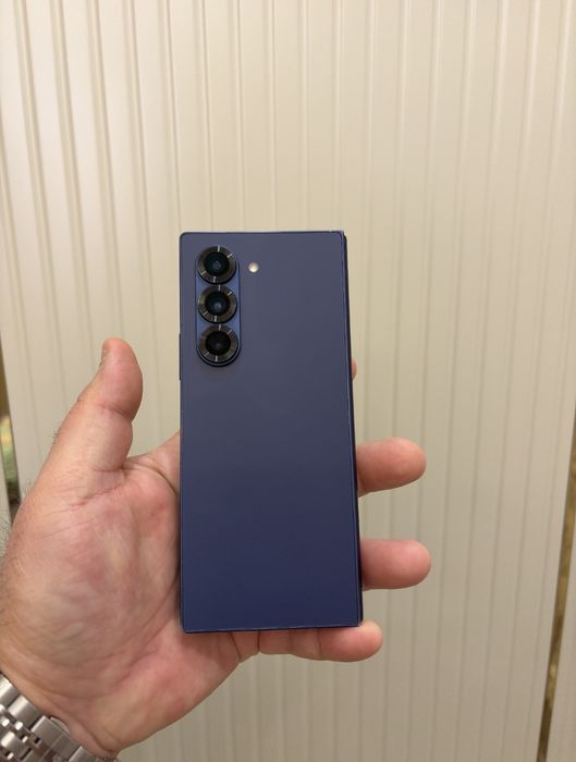 Samsung galaxy z fold 6