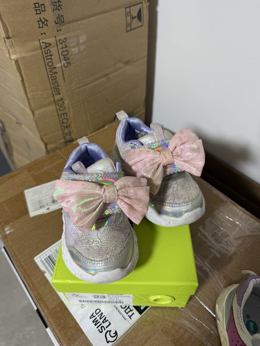 Детская обувь на девочку