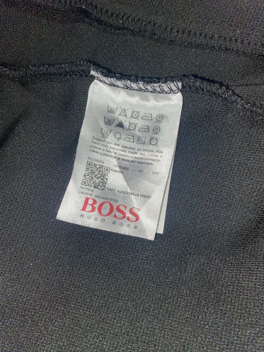 trening hugo,in stare buna si original verificare prin QR marimea S