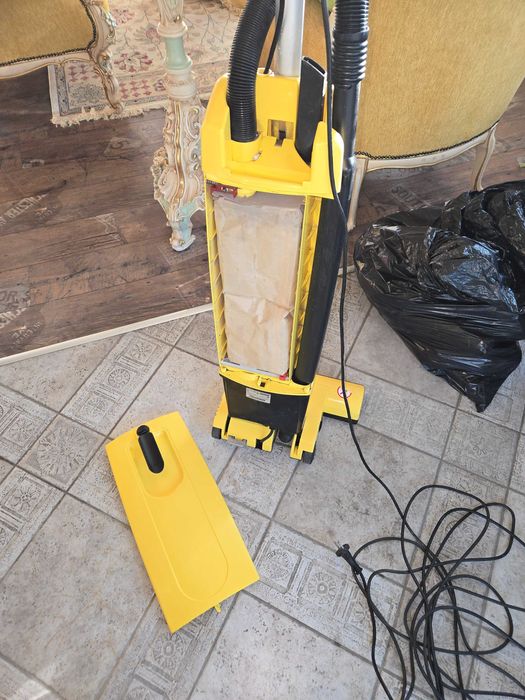 Прахосмукачка Kartcher professional CV 32/2