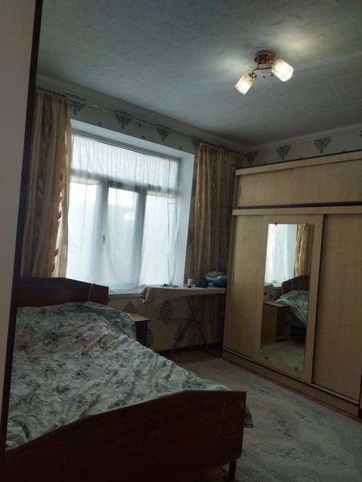 Тұрланда Екі этажды үй сатылады, Тез арада