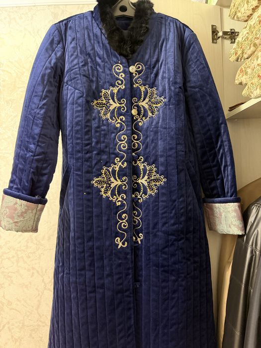 Продам чапан красивый
