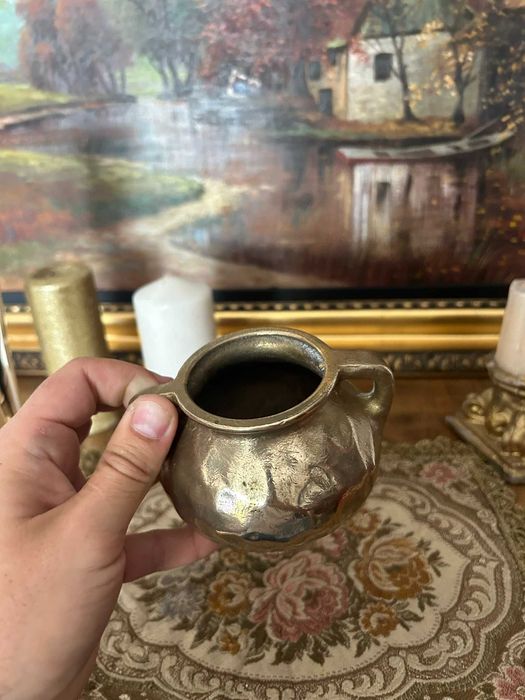 A182 Superba carafa mica masiva de bronz 757g 9 h 11 d