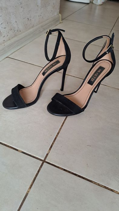 Официални дамски обувки MUSETTE