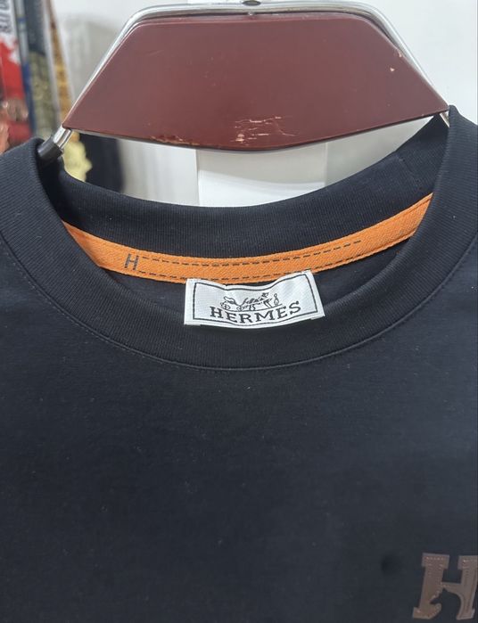 Продам футболку Hermes