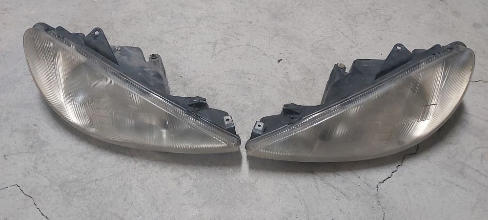 Фарове Пежо 206,Фиат Браво,Мерцедес SLK гр. София Дружба 2 • OLX.bg