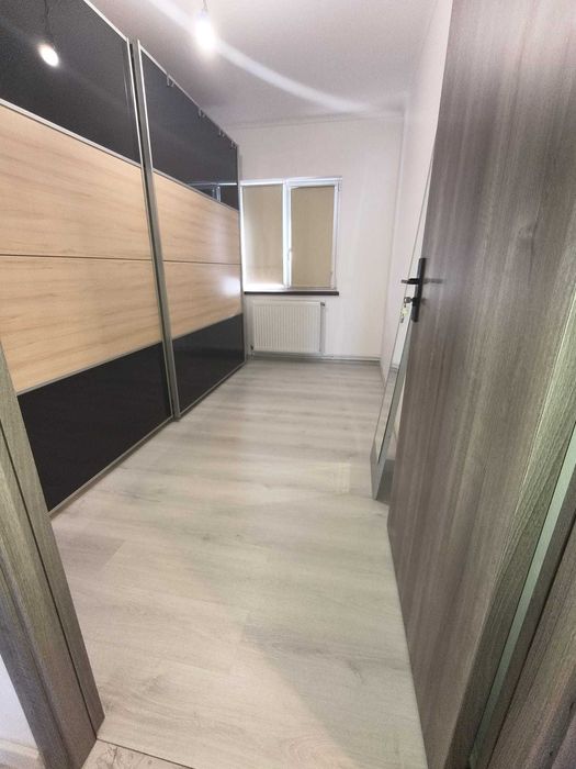 Apartament decomandat -3 camere, 2 balcoane