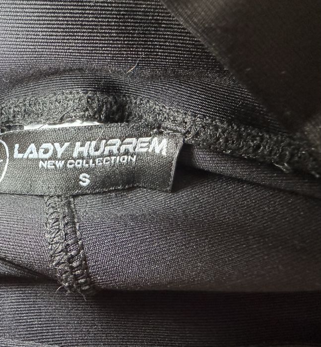 спортен черен клин