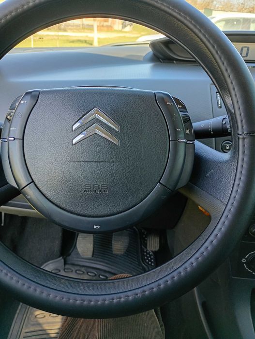 Autoturism Citroen C4