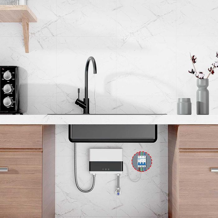 Boiler Instant Electric EUNEWR 6000W - Telecomanda - Clasa A