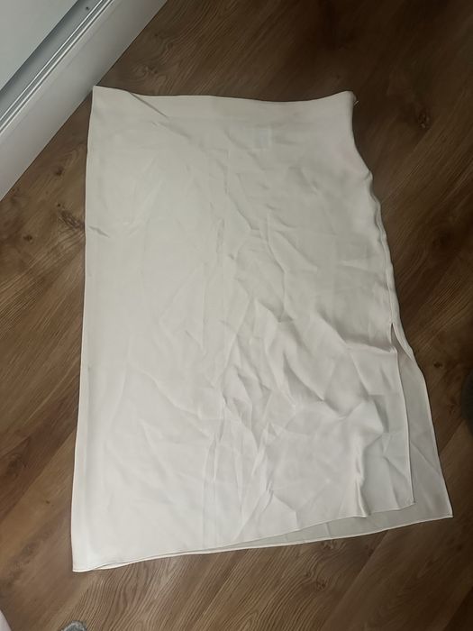 Дамска Пола бежова XL