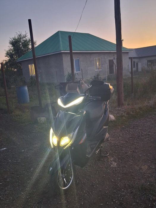 Продам электр скутер XingYue