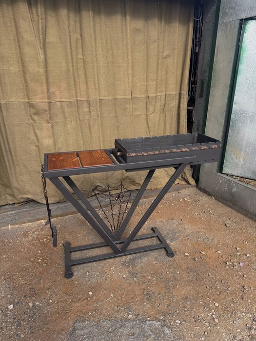 Мангал со столиком