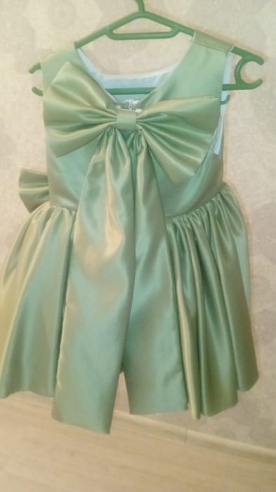 Ликвидация детских платьев.