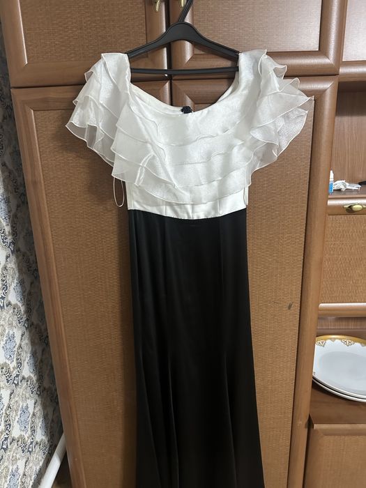 Платье вечерное длинное