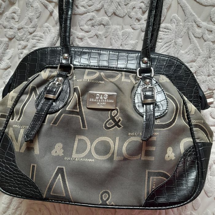 Дамска DG  практична