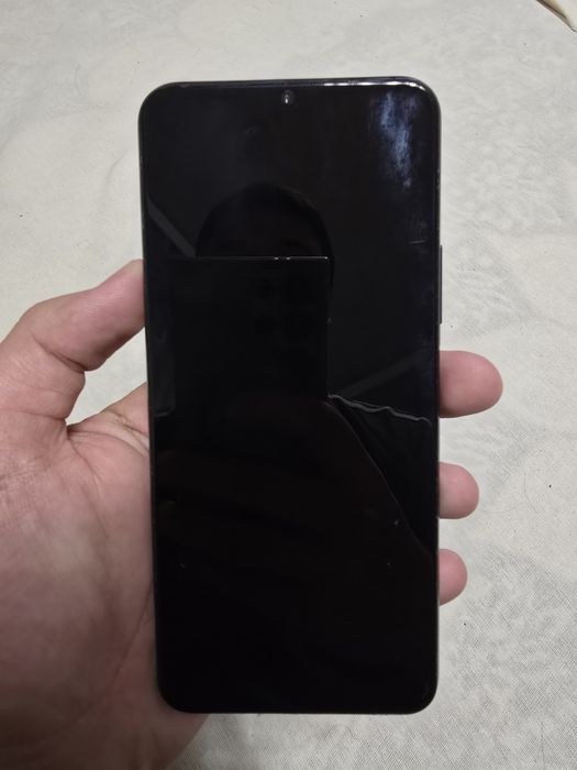 Vivo 6-128gb xolati yaxshi