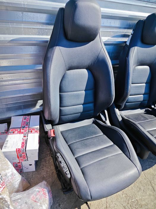 Кожен салон Mercedes Е Coupe W207 AMG надуване масаж подгрев Н378