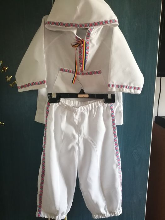 Costum popular băieți