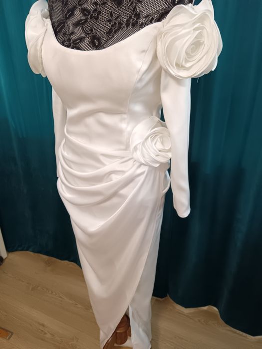 Rochie alba eleganta